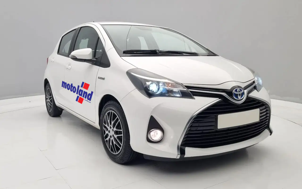 Toyota yaris της Motoland στη Λέρο